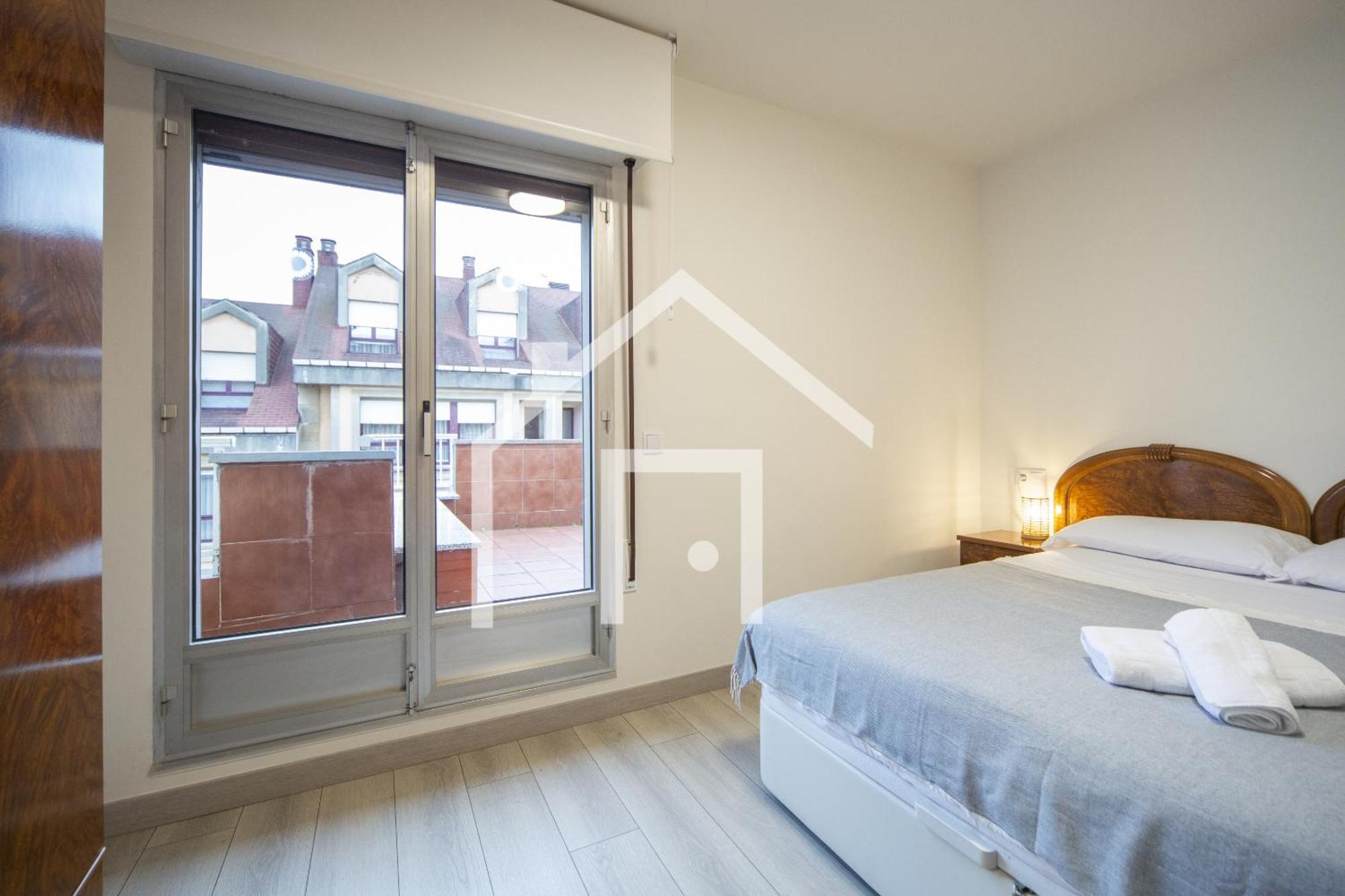 Appartamento Atico Quintana II - Con Terraza, En El Centro Con Wifi Y Garaje Oviedo Esterno foto